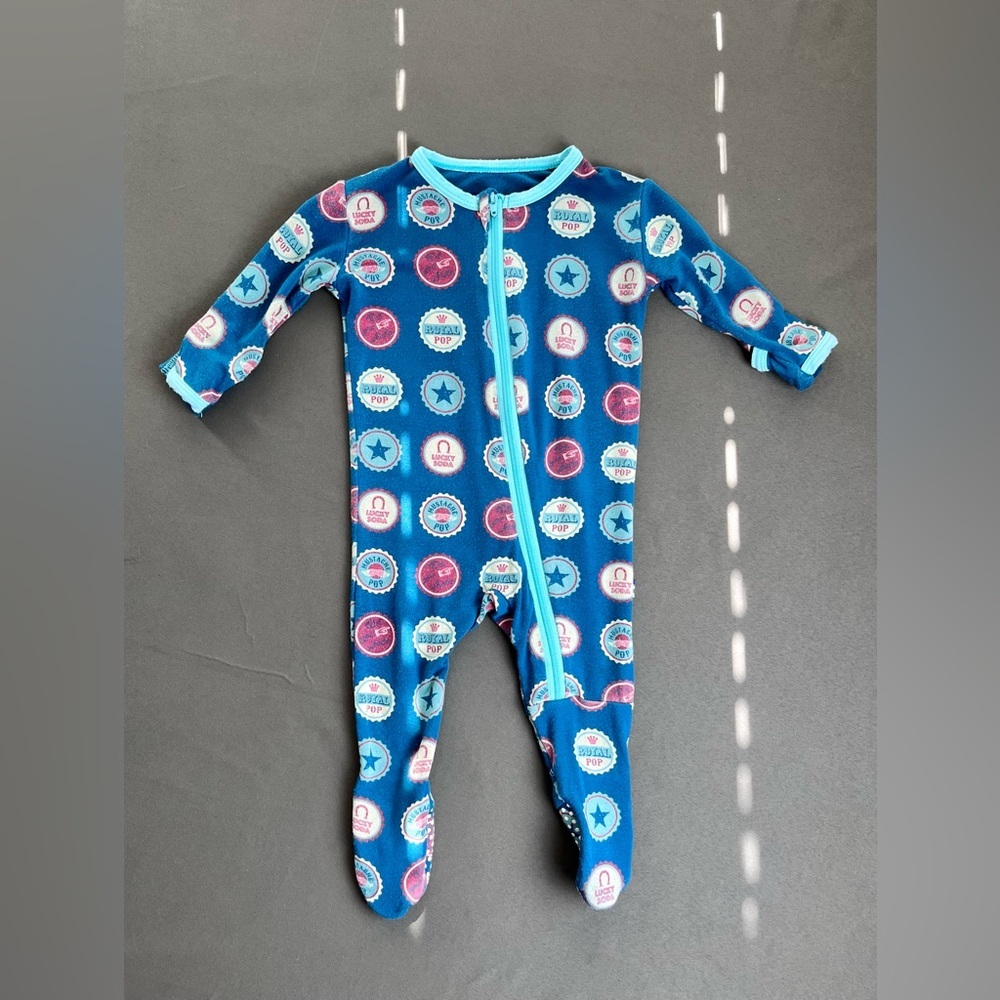 Kickee Pants Soda Pop Caps Footie Sz 0-3 Months